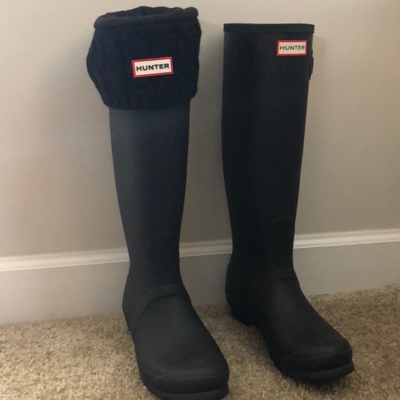 hunter boots black matte size 8